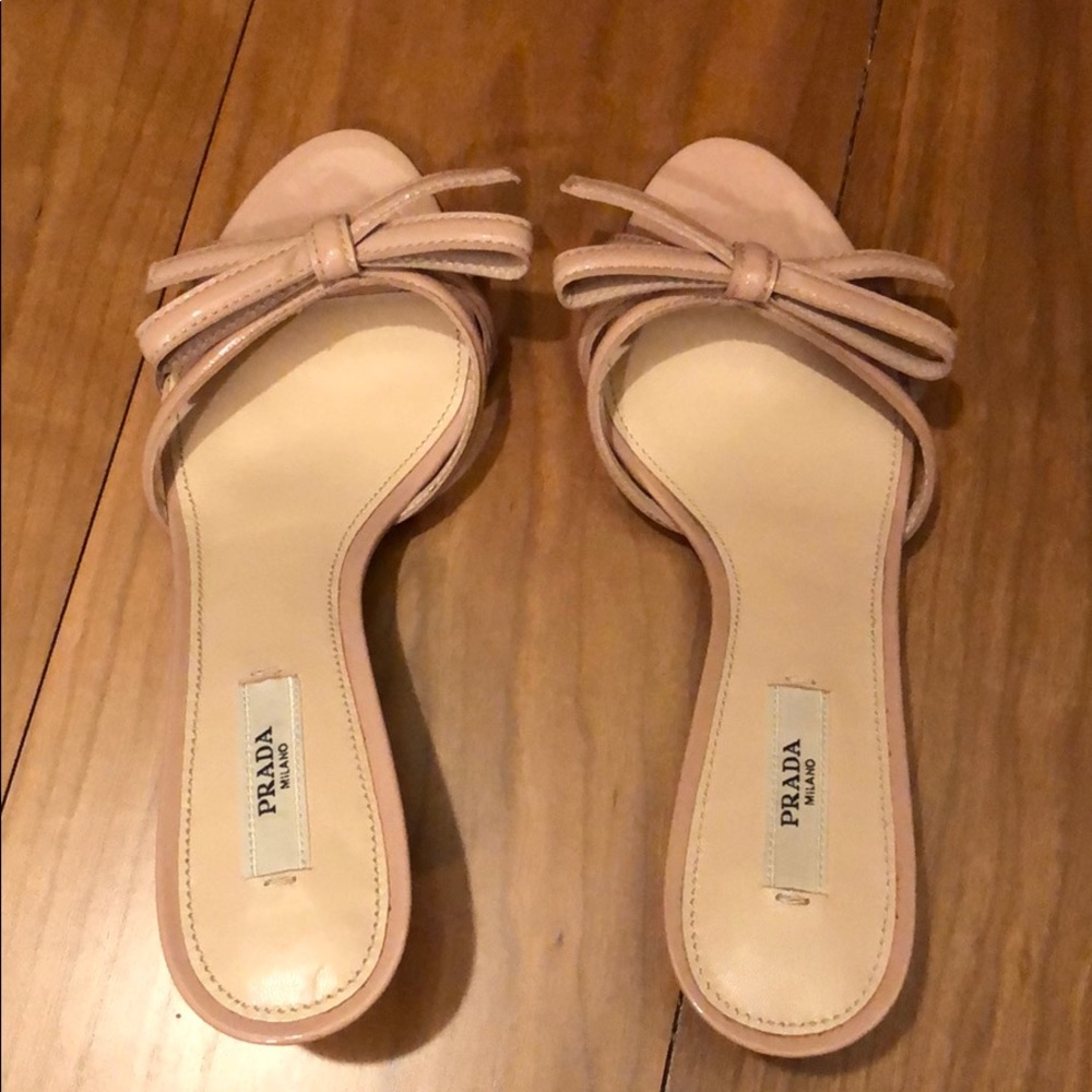NEW Prada Patent Bow Sandal